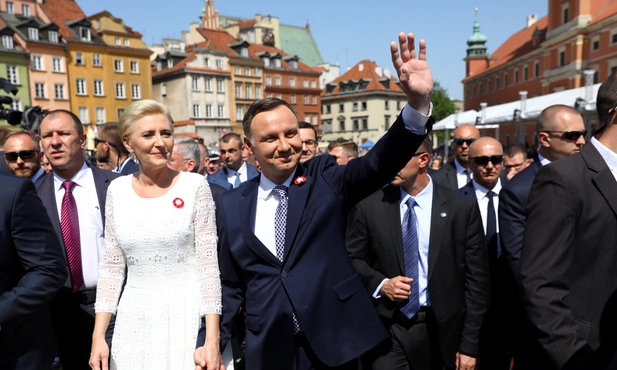 Agata Kornhauser-Duda przybyła do Sejmu na spotkanie z rodzicami osób niepełnosprawnych