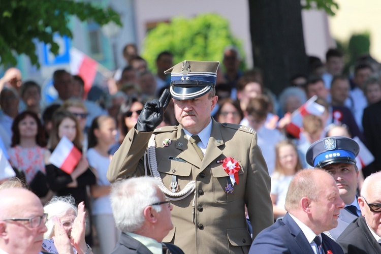 Pomnik Paderewskiego w Ciężkowicach