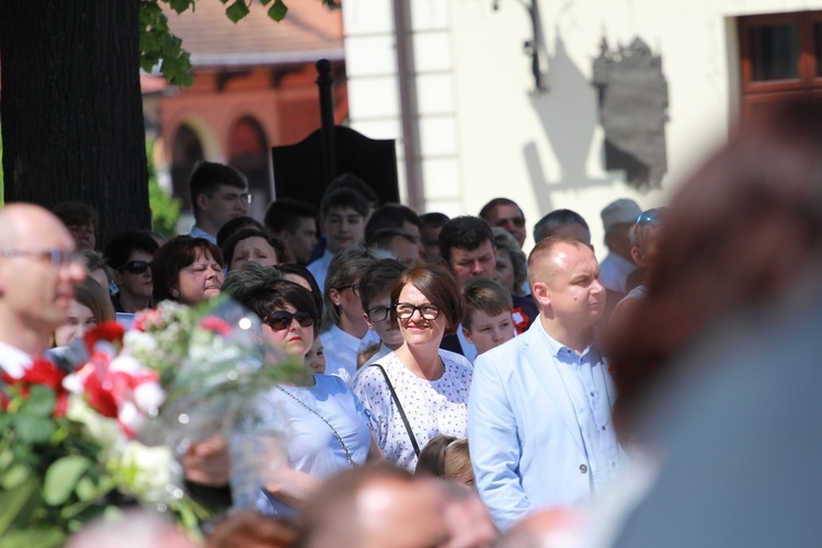 Pomnik Paderewskiego w Ciężkowicach