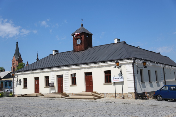 Pomnik Paderewskiego w Ciężkowicach