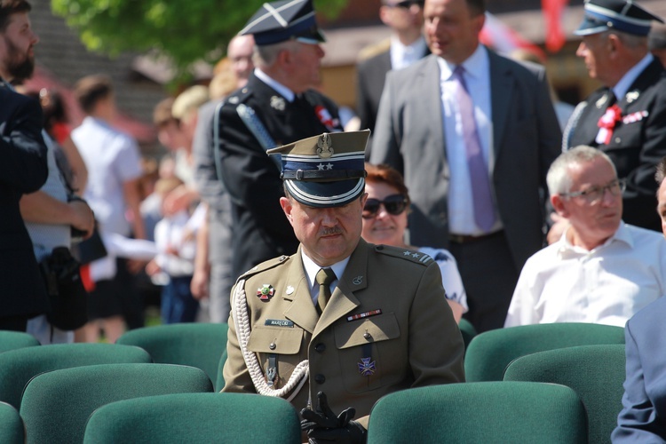 Pomnik Paderewskiego w Ciężkowicach