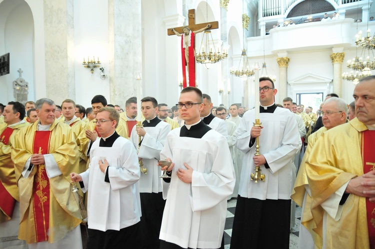 Święcenia diakonatu w bazylice Narodzenia NMP w Chełmie