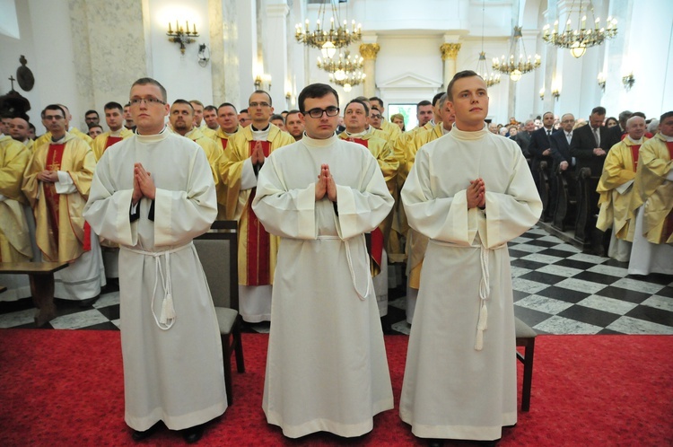 Święcenia diakonatu w bazylice Narodzenia NMP w Chełmie