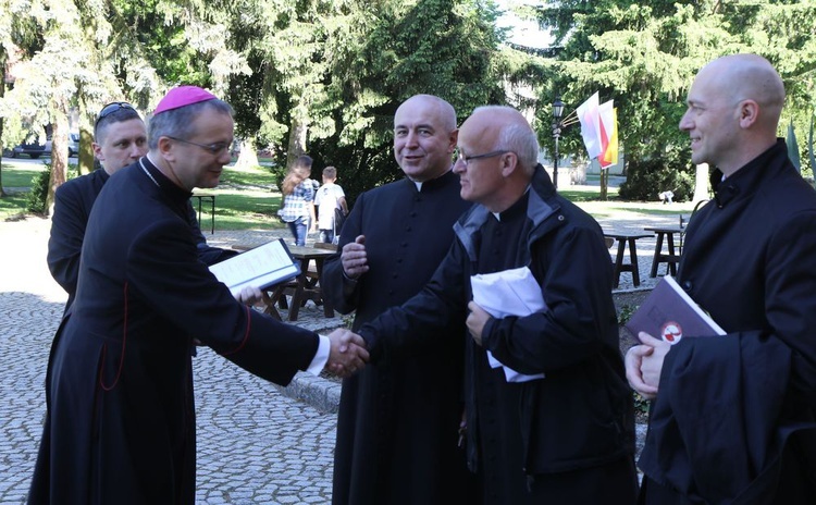 Paradyż - pielgrzymka służby liturgicznej