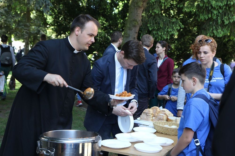 Paradyż - pielgrzymka służby liturgicznej