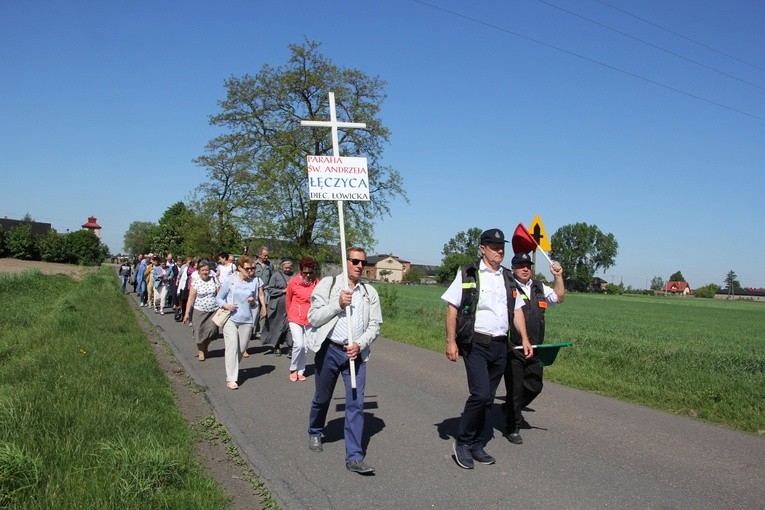 Pielgrzymka z Łęczycy do Leśmierza