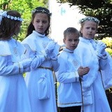 I Komunia Święta z bp. Piotrem Gregerem