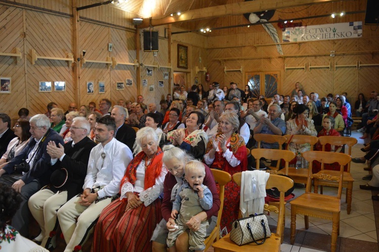 Niedziela z podhalańskim folklorem 