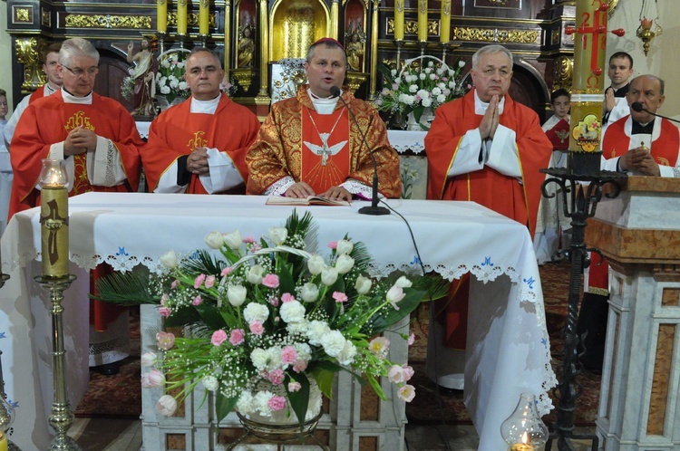 Bierzmowanie w Starym Sączu