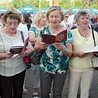 ▲	Na placu J. Piłsudskiego śpiewano przeboje ostatnich 80 lat.