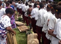 Papuaska misja ks. Grzegorza 