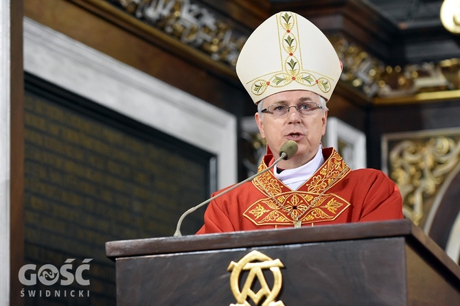 Odpust diecezjalny i 10. rocznica święceń bp. Adama Bałabucha