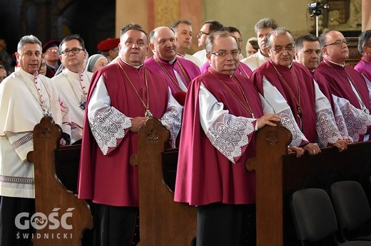 Odpust diecezjalny i 10. rocznica święceń bp. Adama Bałabucha