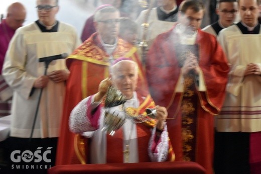 Odpust diecezjalny i 10. rocznica święceń bp. Adama Bałabucha