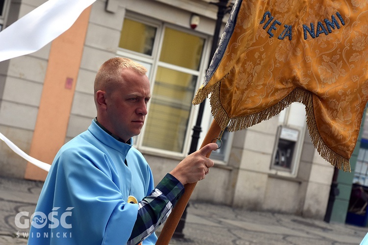 Odpust diecezjalny i 10. rocznica święceń bp. Adama Bałabucha