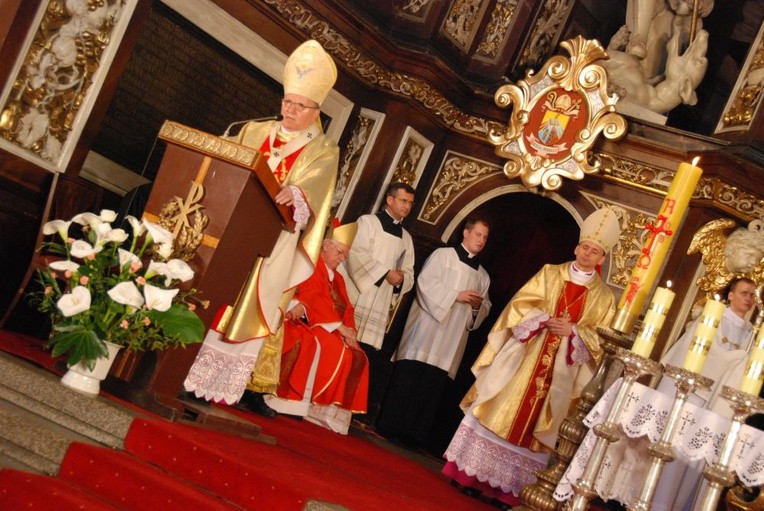 Święcenia biskupie ks. Adama Bałabucha