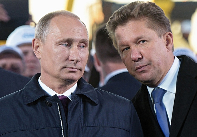Aleksiej Miller (z prawej), szef Gazpromu, to jeden z najważniejszych ludzi w otoczeniu Władimira Putina.