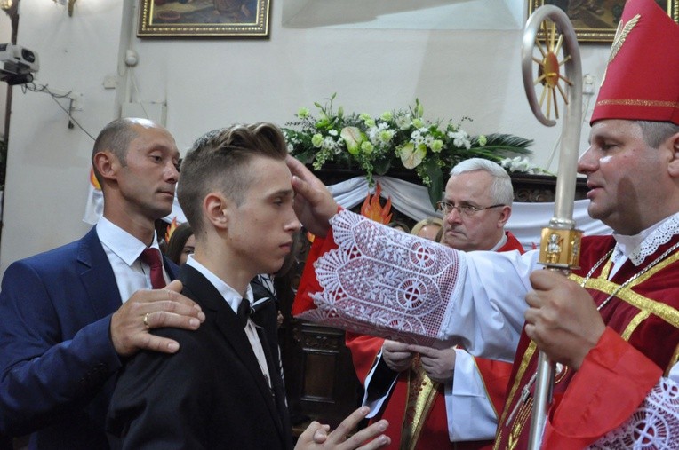 Bierzmowanie w Barcicach