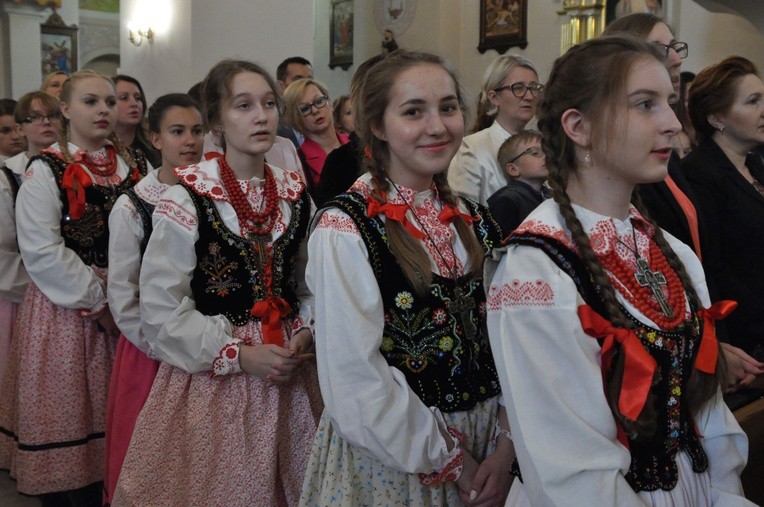 Bierzmowanie w Podegrodziu