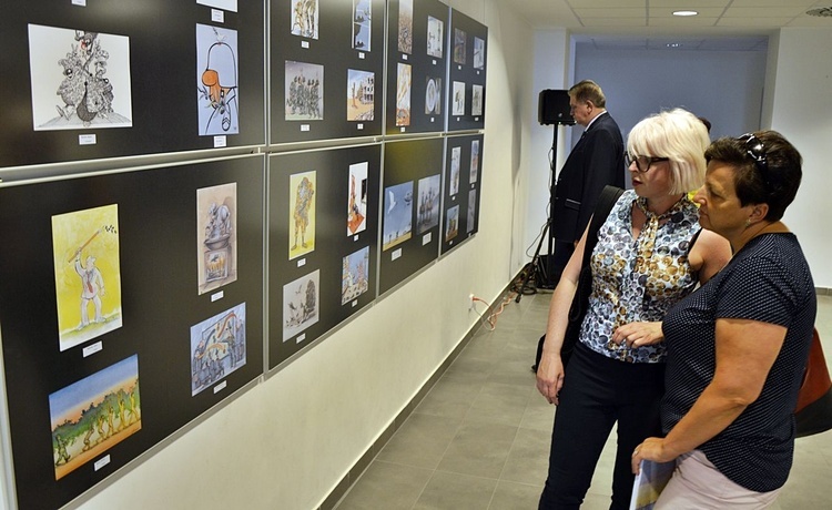 Płońska wystawa towarzyszy obchodom 73. rocznicy zakończenie II wojny światowej