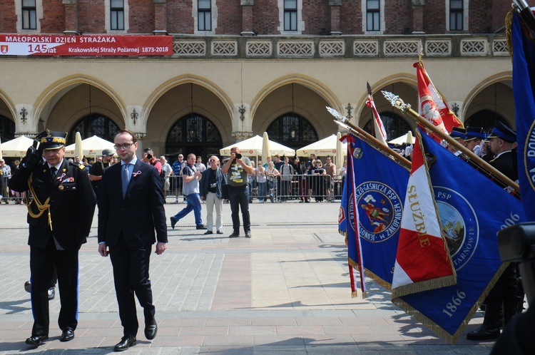 Małopolski Dzień Strażaka na Rynku Głównym 