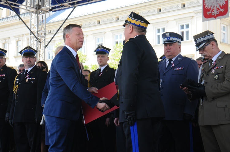 Małopolski Dzień Strażaka na Rynku Głównym 