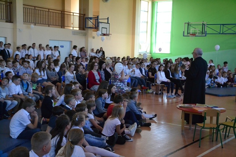 Mława. Nawiedzenie w parafii św. Jana Kantego