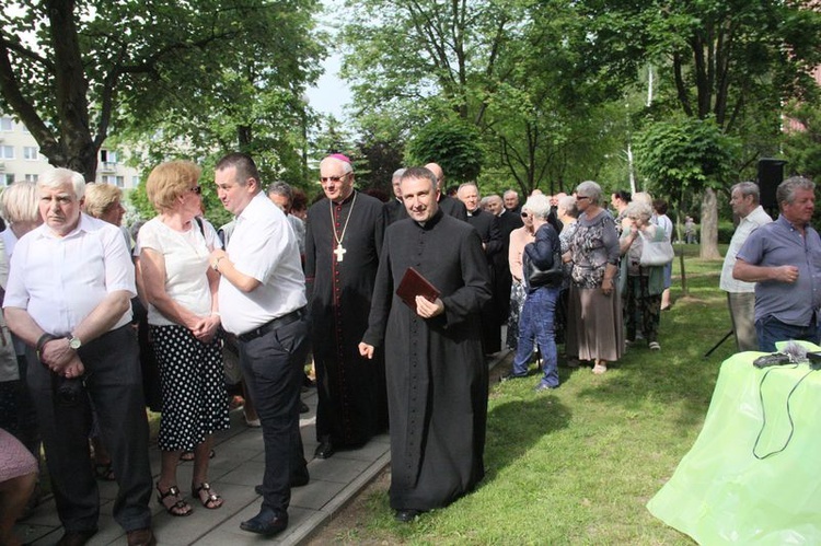 Skwer im. ks. Stanisława Roga