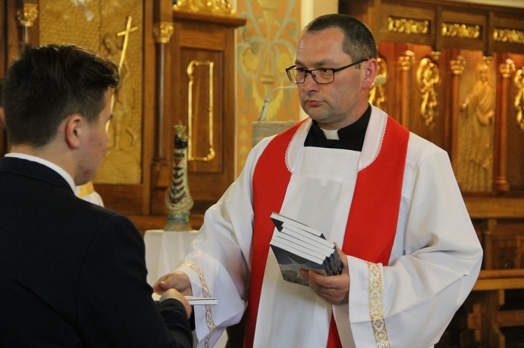 Bierzmowanie w Mikluszowicach