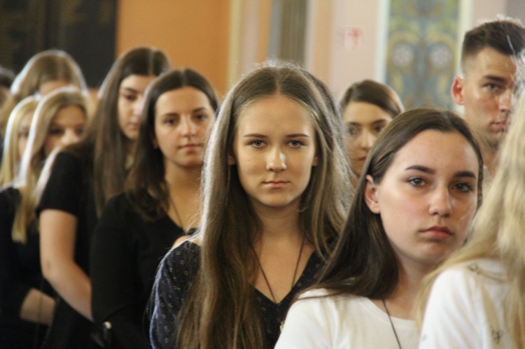 Bierzmowanie w Mikluszowicach