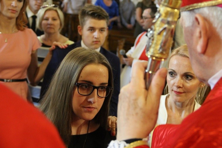 Bierzmowanie w Mikluszowicach