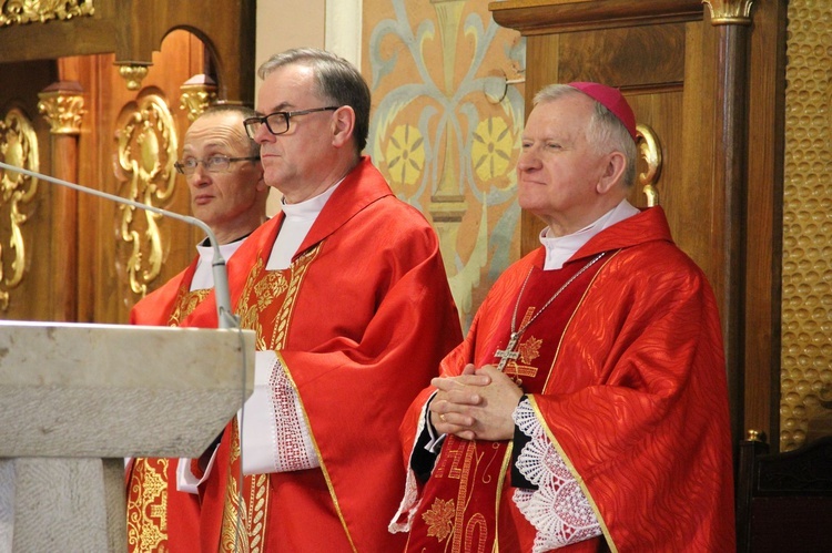 Bierzmowanie w Mikluszowicach