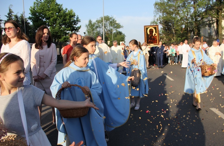 Maryja w gościnie w Miedzeszynie