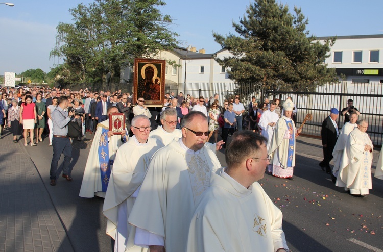 Maryja w gościnie w Miedzeszynie