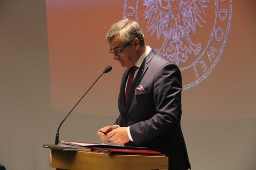 Krzyże dla działaczy opozycji