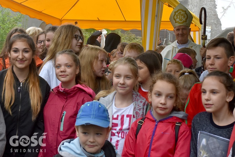 XIV Pielgrzymka Wałbrzyskiej Młodzieży na Chełmiec