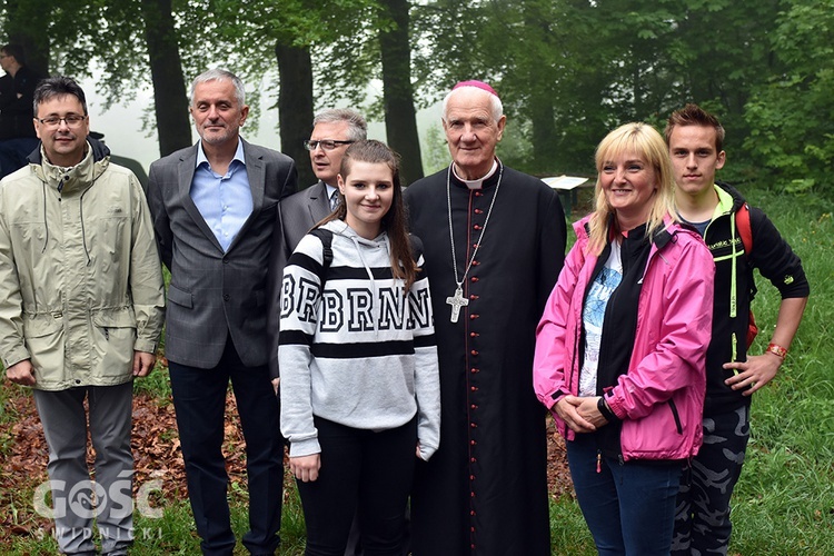 XIV Pielgrzymka Wałbrzyskiej Młodzieży na Chełmiec