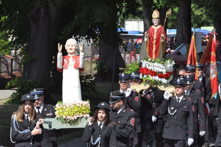 Procesja w Szczepanowie