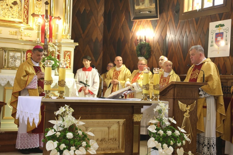 Poświęcenie kościoła i ołtarza w Żabnicy