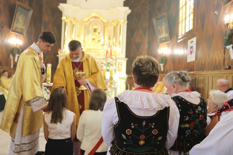 Poświęcenie kościoła i ołtarza w Żabnicy