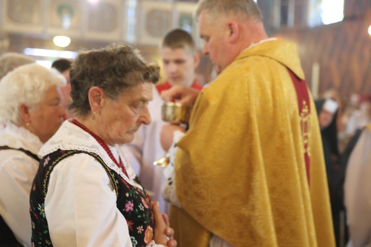 Poświęcenie kościoła i ołtarza w Żabnicy