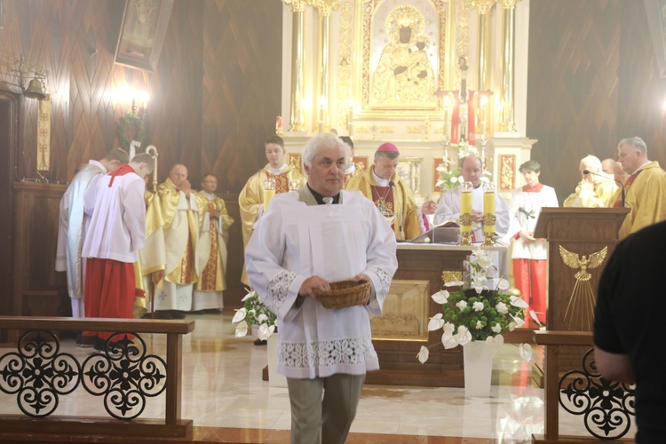 Poświęcenie kościoła i ołtarza w Żabnicy