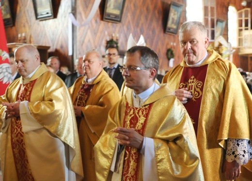 Poświęcenie kościoła i ołtarza w Żabnicy