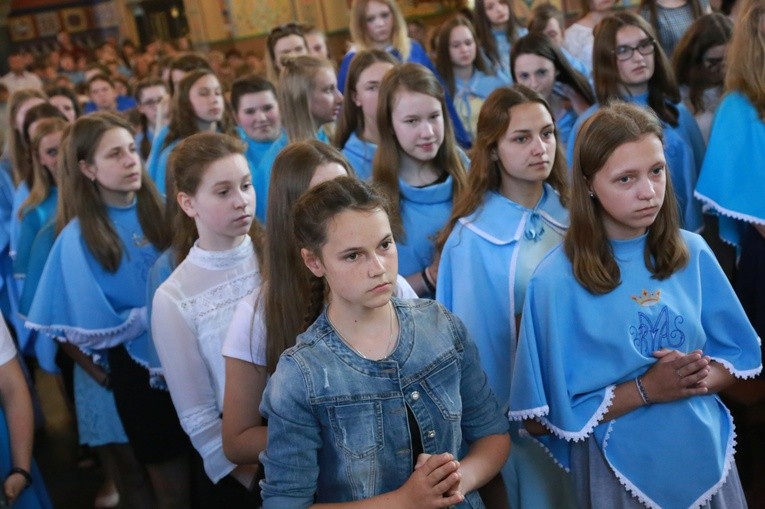 Pielgrzymka DSM do Chorzelowa