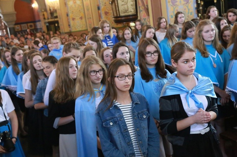 Pielgrzymka DSM do Chorzelowa