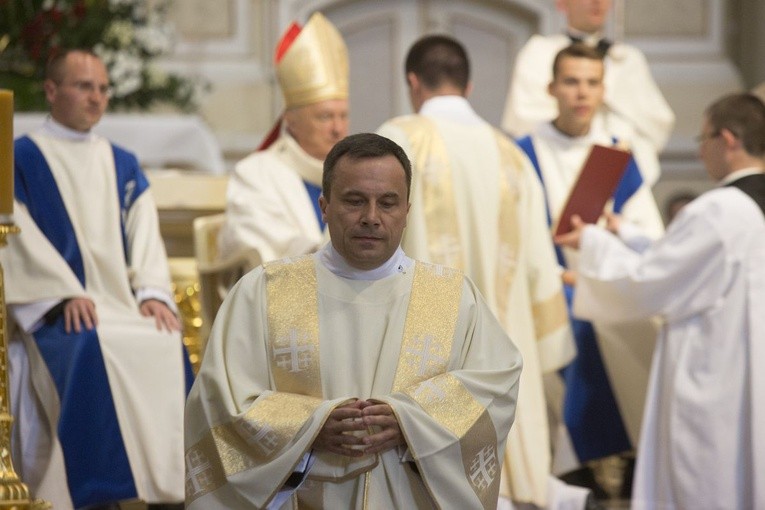 Święcenia diakonatu