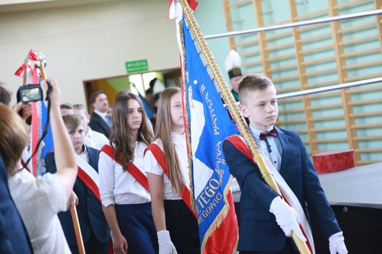 Sztandar św. Kingi w Książnicach