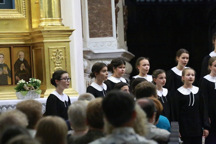 Puellae Orantees ze Schola Cantorum