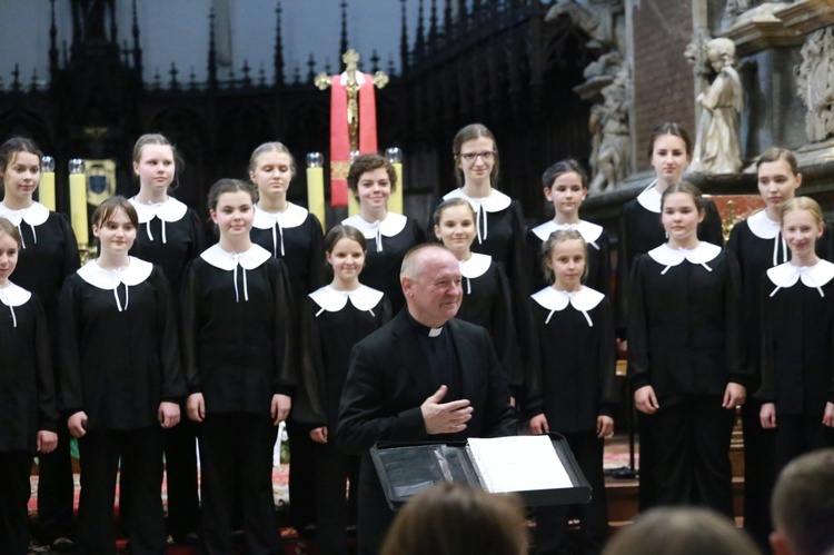 Puellae Orantees ze Schola Cantorum