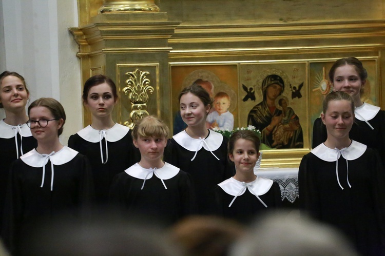 Puellae Orantees ze Schola Cantorum